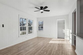 4709 Marks Pl in Fort Worth, TX - Building Photo - Building Photo