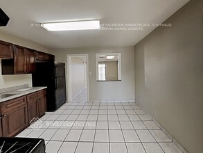 2750 W Glenrosa Ave in Phoenix, AZ - Building Photo - Building Photo