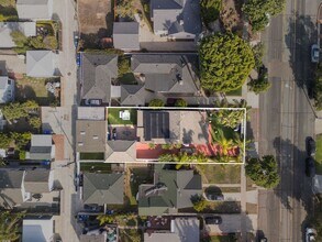 864 Loring St in San Diego, CA - Building Photo - Building Photo