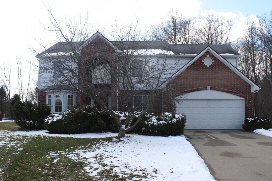 165 Rockwood Ct in Ann Arbor, MI - Building Photo