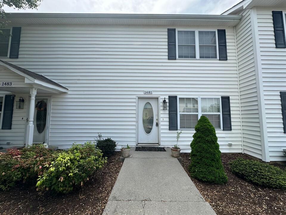 1481 Scott St in Christiansburg, VA - Building Photo