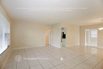 781 SW 64th Terrace in Pembroke Pines, FL - Building Photo - Building Photo