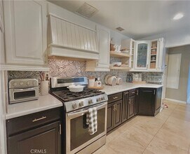 4318 Conquista Ave in Lakewood, CA - Foto de edificio - Building Photo