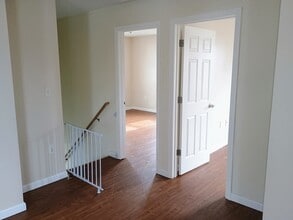 207 High St in Taunton, MA - Building Photo - Building Photo