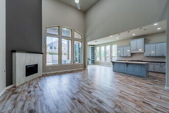 815 Sunbeam Creek Ct in Richmond, TX - Building Photo - Building Photo