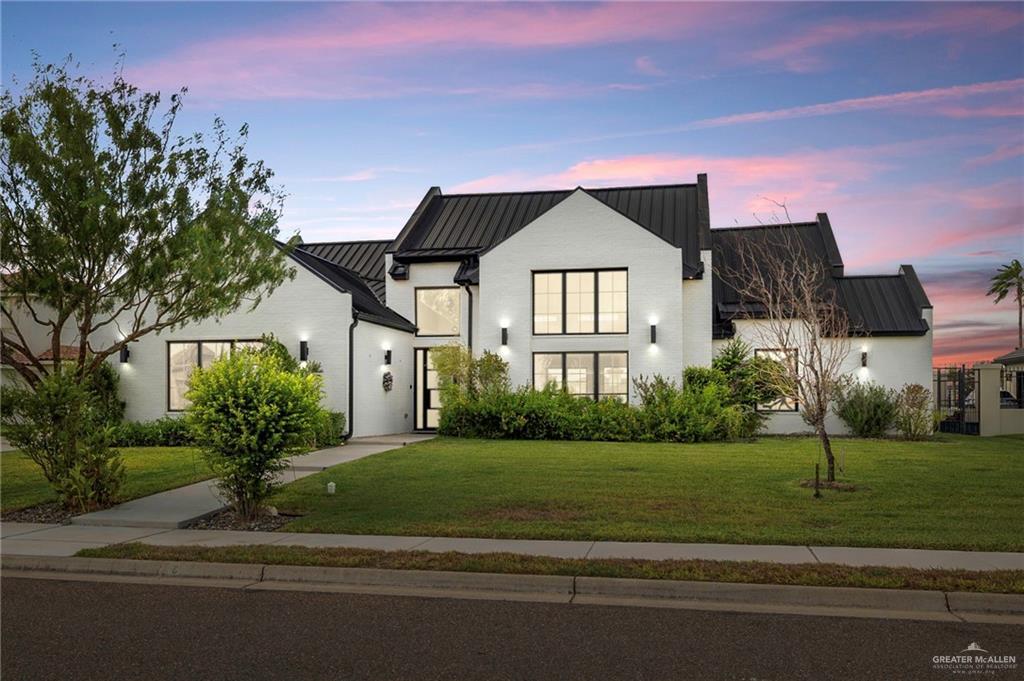 34 Elk Run Dr in McAllen, TX - Building Photo
