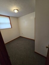 603 W Monroe St in Mankato, KS - Building Photo - Building Photo