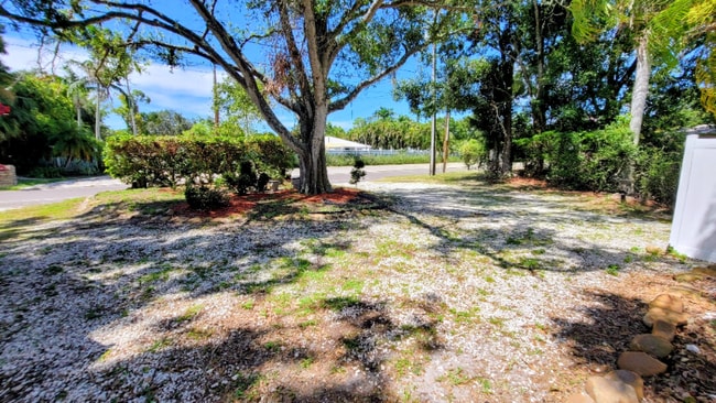 12991 114th Ave N in Largo, FL - Building Photo - Building Photo