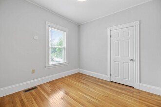 228 Langley Rd in Newton, MA - Building Photo - Building Photo