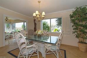 1930 Gulf Shore Blvd N-Unit -A301 in Naples, FL - Building Photo - Building Photo