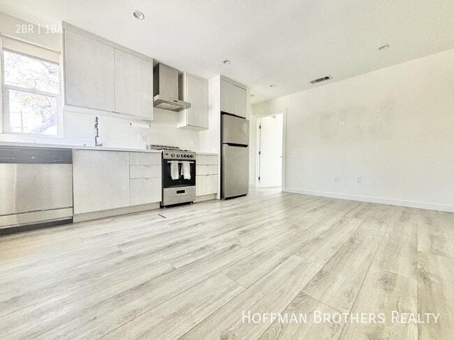 property at 727 Silver Lake Blvd