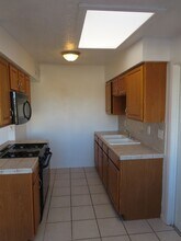 10052 Kenworthy St in El Paso, TX - Building Photo - Building Photo