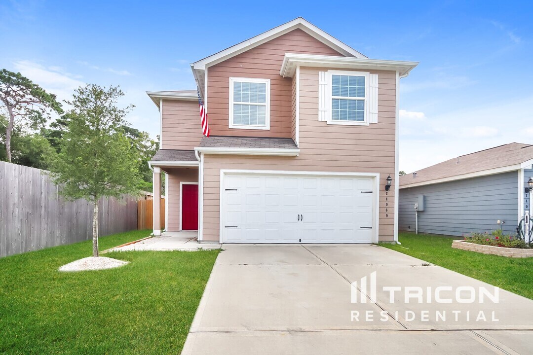 24069 Wilde Dr in Magnolia, TX - Building Photo