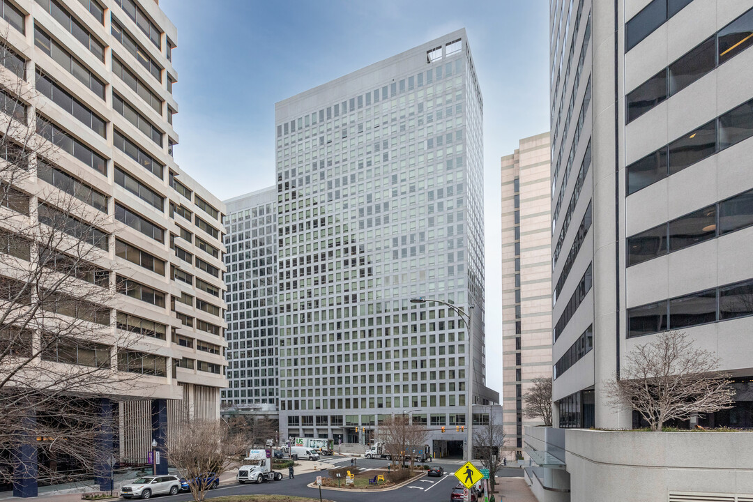 The Residences at waterview in Arlington, VA - Building Photo