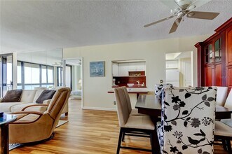 3820 Gulf Blvd in St Pete Beach, FL - Building Photo - Building Photo