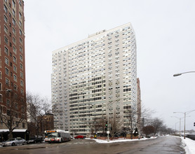 3900 N Lake Shore Dr in Chicago, IL - Building Photo - Building Photo