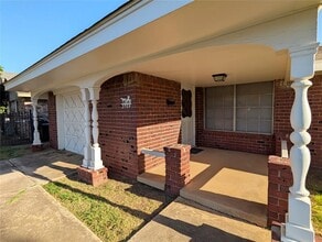2709 SW 55th St in Oklahoma City, OK - Building Photo - Building Photo