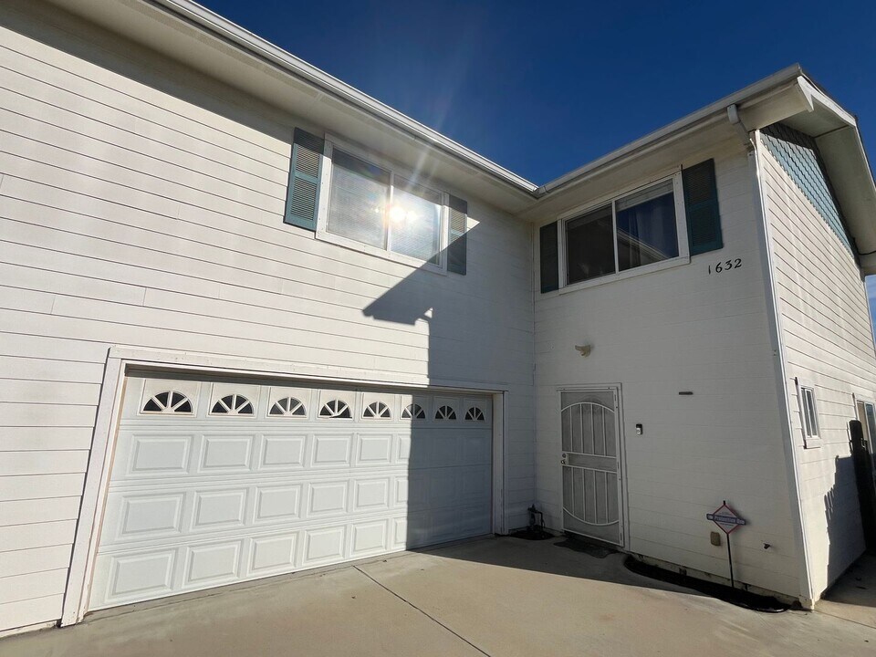 1632 McClelland St in Santa Maria, CA - Building Photo