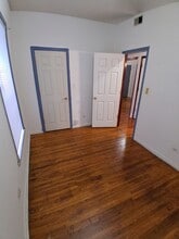 4743 W Jackson Blvd, Unit 1st floor in Chicago, IL - Foto de edificio - Building Photo