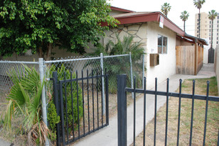 1811 W Glen Ave in Anaheim, CA - Building Photo - Building Photo