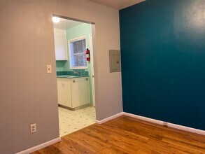 7708-7708 SE Harold St in Portland, OR - Building Photo - Building Photo