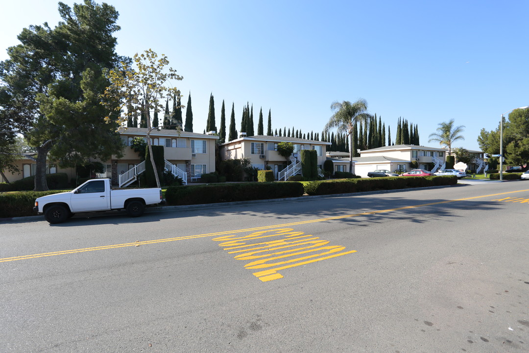 Village Terrace in Orange, CA - Building Photo