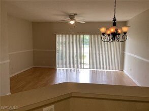1390 Weeping Willow Ct in Cape Coral, FL - Building Photo - Building Photo