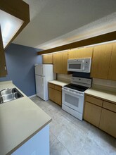 7507 75th Way in West Palm Beach, FL - Building Photo - Building Photo