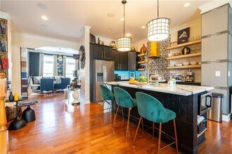 2122 Silas Way NW in Atlanta, GA - Building Photo - Building Photo