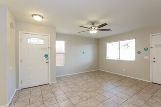 1901 N 129th Ave in Avondale, AZ - Building Photo - Building Photo