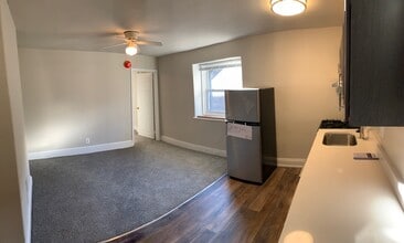 4412 Osage Ave, Unit 3R in Philadelphia, PA - Building Photo - Building Photo