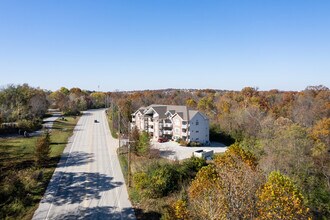 Oakridge in St. Charles, MO - Building Photo - Building Photo