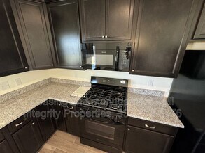 218 Wakely Ct in Lafayette, LA - Building Photo - Building Photo