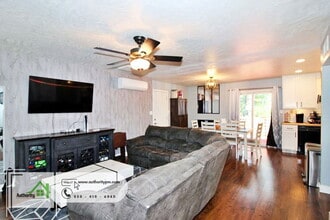 2141 Montana Ave in Shasta Lake, CA - Building Photo - Building Photo