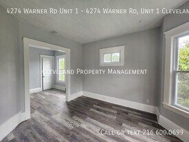 4274 Warner Rd in Cleveland, OH - Building Photo