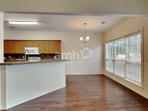 109 Magnolia Dr in White House, TN - Building Photo - Building Photo