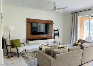 1724 Morning Sun Ln in Naples, FL - Building Photo - Building Photo
