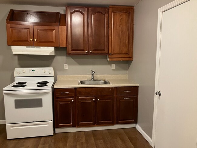 115 Rupe St in Spring Lake, NC - Building Photo - Building Photo