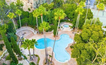 6314 Friars Rd in San Diego, CA - Building Photo - Building Photo