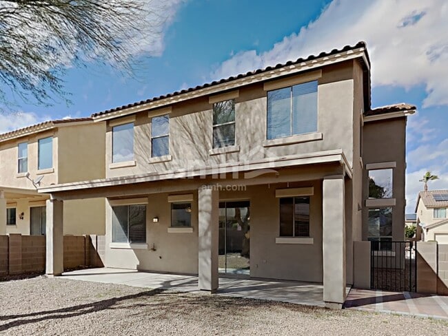 property at 65 W Camino Rio Cebolla