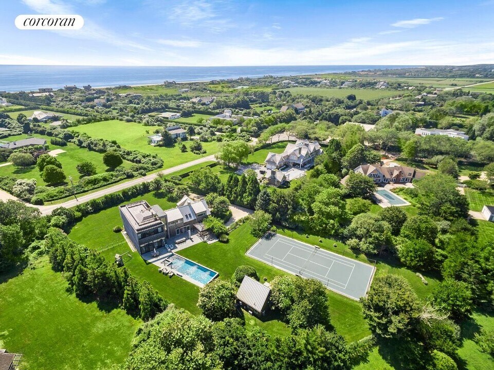 791 Daniel's Lane in Sagaponack, NY - Building Photo