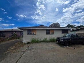 84-956-956 Hanalei St in Waianae, HI - Building Photo - Building Photo