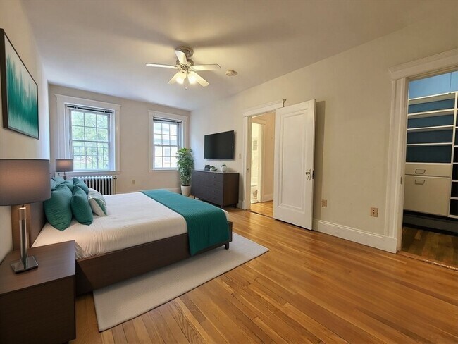 848 Massachusetts Ave in Cambridge, MA - Building Photo - Building Photo