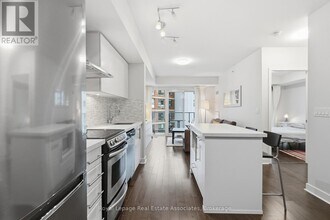 58 Orchard View Blvd in Toronto, ON - Building Photo - Building Photo