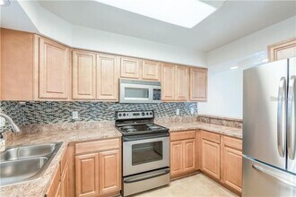940 Douglas Ave in Altamonte Springs, FL - Building Photo - Building Photo
