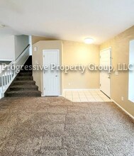 5259 Pine Haven Dr in Colorado Springs, CO - Building Photo - Building Photo