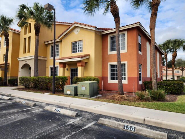 6753 Heritage Grande in Boynton Beach, FL - Building Photo - Building Photo