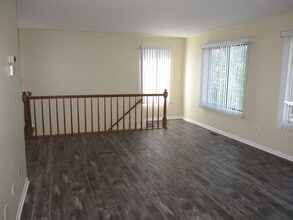 2232 Colorado Ave in Elgin, IL - Building Photo - Building Photo