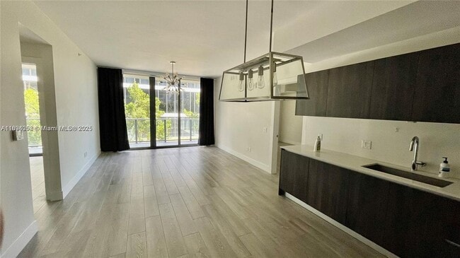 2960 NE 207th St in Aventura, FL - Building Photo - Building Photo