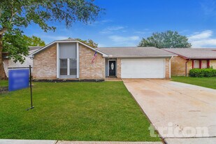 11503 Sageperry Dr in Houston, TX - Building Photo